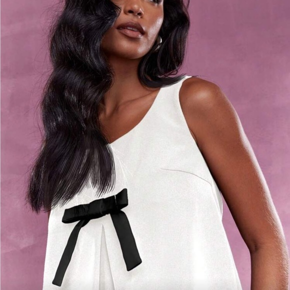 MISSGUIDED Bow Detail Sleeveless Pleated Mini Dress - Picture 3 of 6